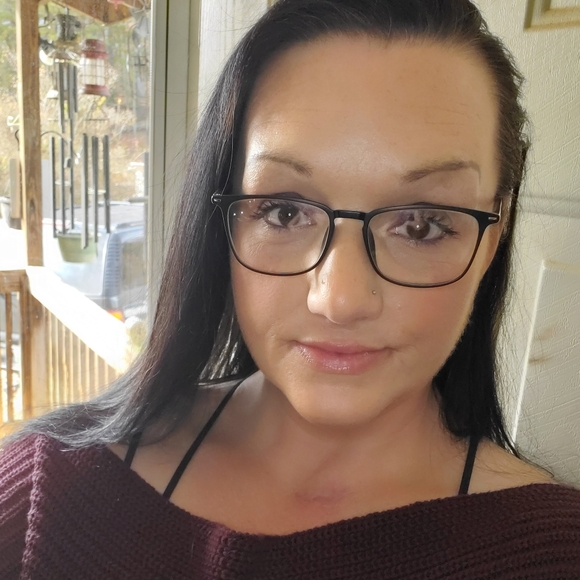 Meet your Posher, Jessica - Picture 7 of 16